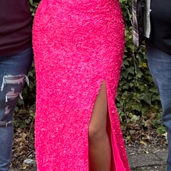 prom dress - Picture 2 of 6